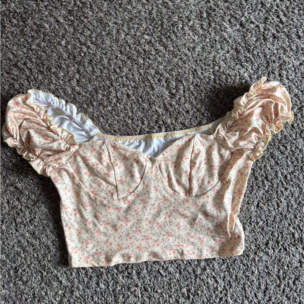 Shein Floral Cream Puff Sleeve Top
